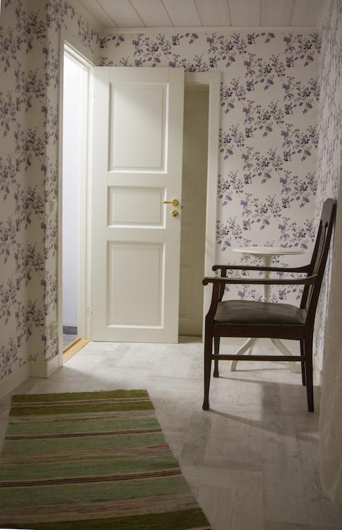 Hallebergs Bed&Breakfast Skara Quarto foto